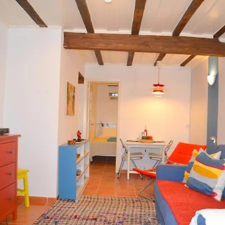 Blue 82 | Principe Real Apartment Lisbon